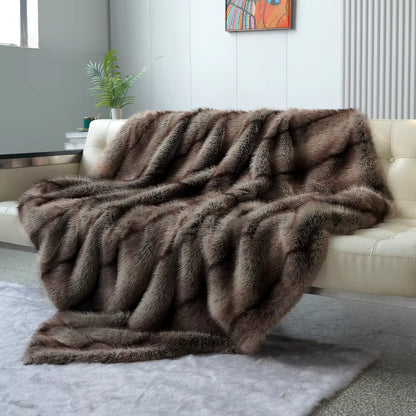 Luxury Faux Fur Blanket High-End Bed Fox Fur Blankets for Beds Plaid on the Sofa Cover Decoration Home Blankets and Throws